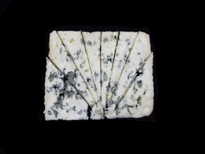 Comment couper le fromage pour en libérer les saveurs